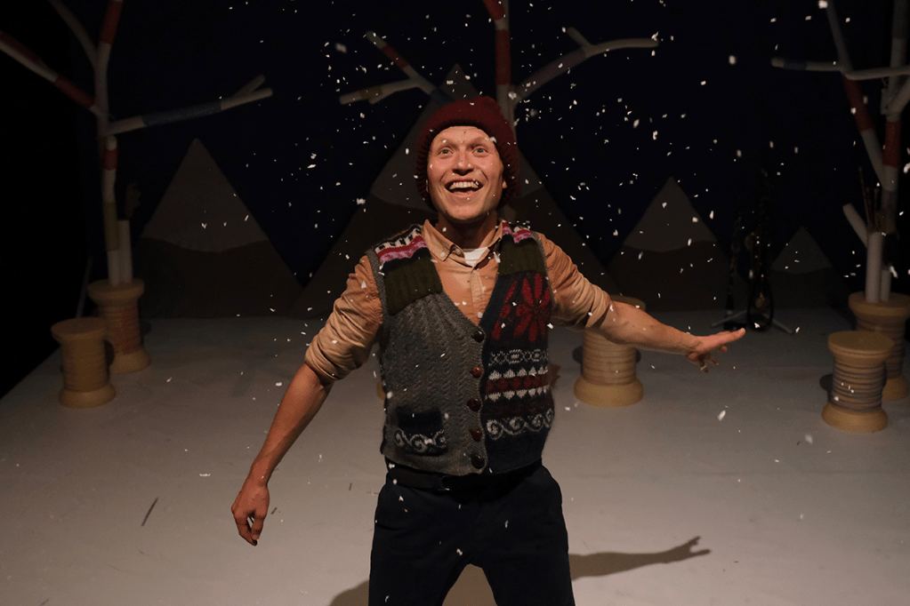 tutti-frutti-YTR-Boy-Who-Cried-Wolf-by-Mike-Kenny-Production-Photo-19-by-Brian-Slater